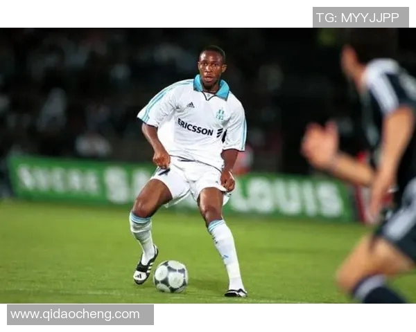 爱立信足球明星背后的故事与成就揭秘 爱立信足球明星背后的故事与成就揭秘