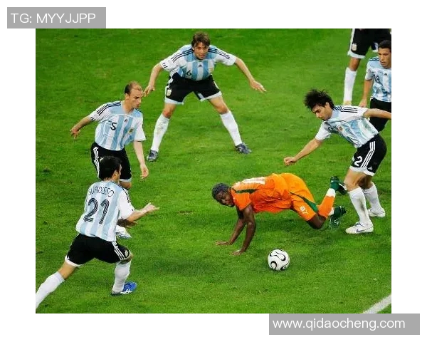 爱你足球明星图片展现运动魅力与青春活力的精彩瞬间