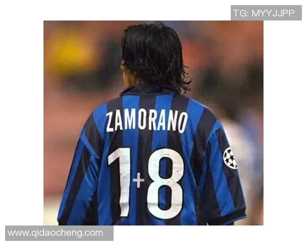 金色卷发的足球明星在绿茵场上的辉煌与传奇故事 金色卷发的足球明星在绿茵场上的辉煌与传奇故事